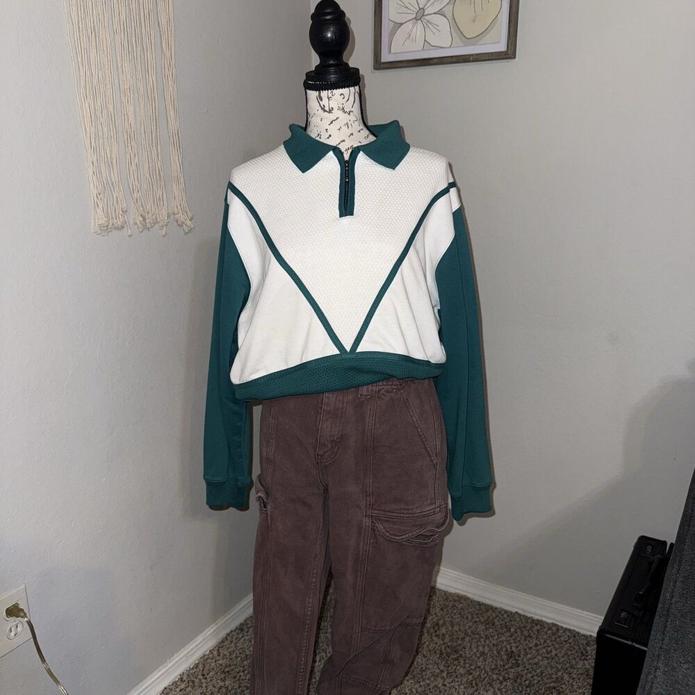 BLAST Green/White Colorblock 1/4 Zip Collared Pullover Sweatshirt